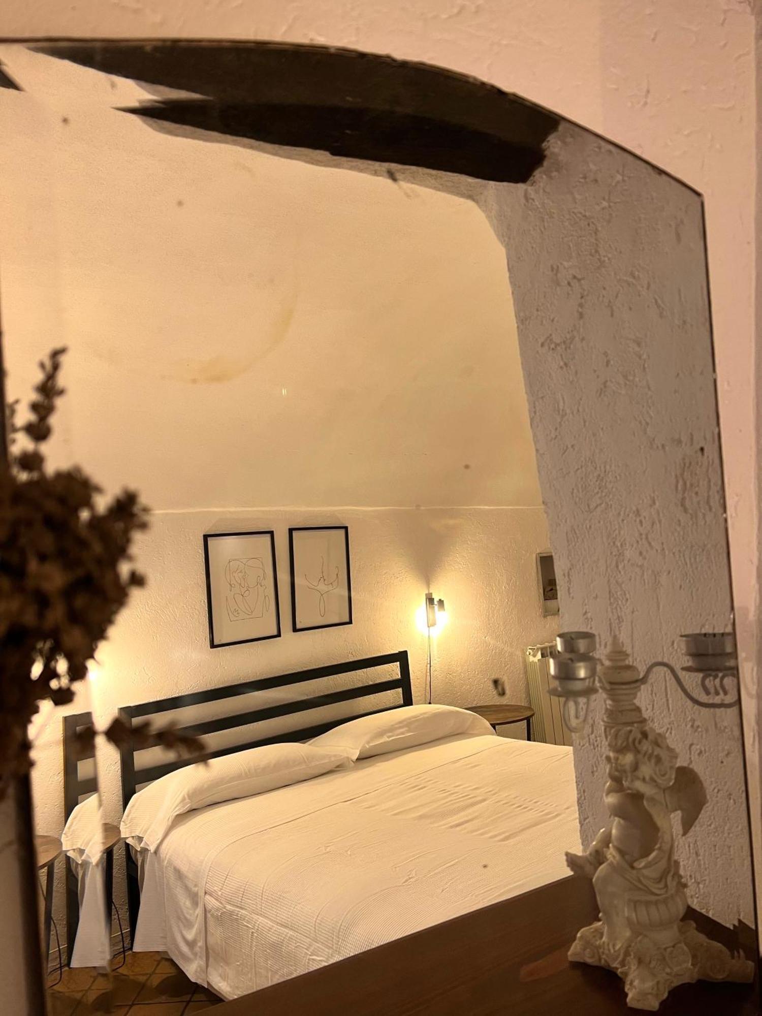 Stecado Caste - Dimora Storica Nel Cuore Del Paese Dolceacqua Dış mekan fotoğraf